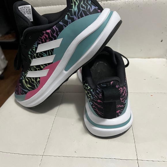 Adidas size 37, multiple colour, fine breathable material and light weight - Picture 3 of 5